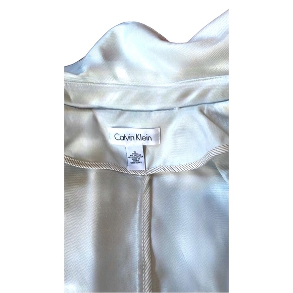 Calvin Klein Cropped Light Blue Trench - Picture 7 of 7